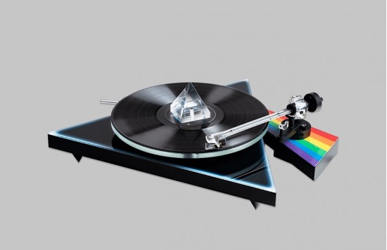 Project Dark Side of the Moon Turntable